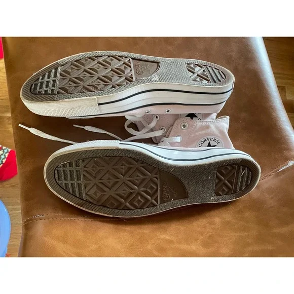 Converse Chuck Taylor All Star High Top Pale Pink Canvas Sneakers Womens 11 - Picture 2 of 5